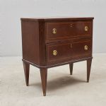 1737 7314 CHEST OF DRAWERS